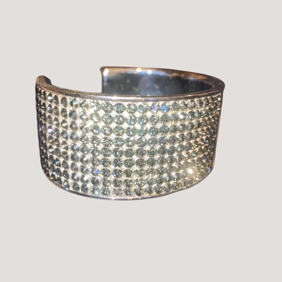 Wide Swarovski Beauty Silver Cream Crystal Bling Cuff Bracelet  Adjustable - Picture 12 of 15
